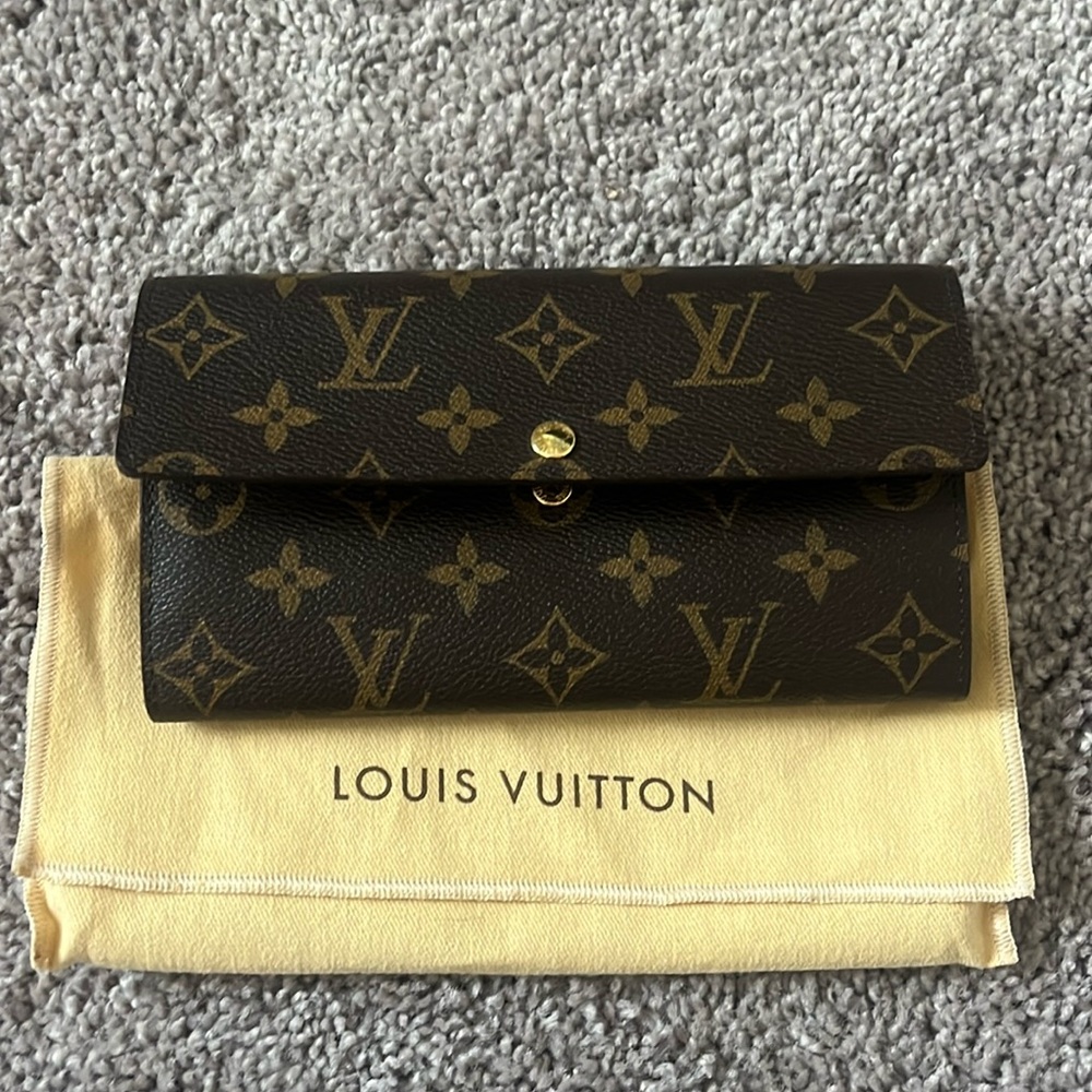 Louis Vuitton Wallet